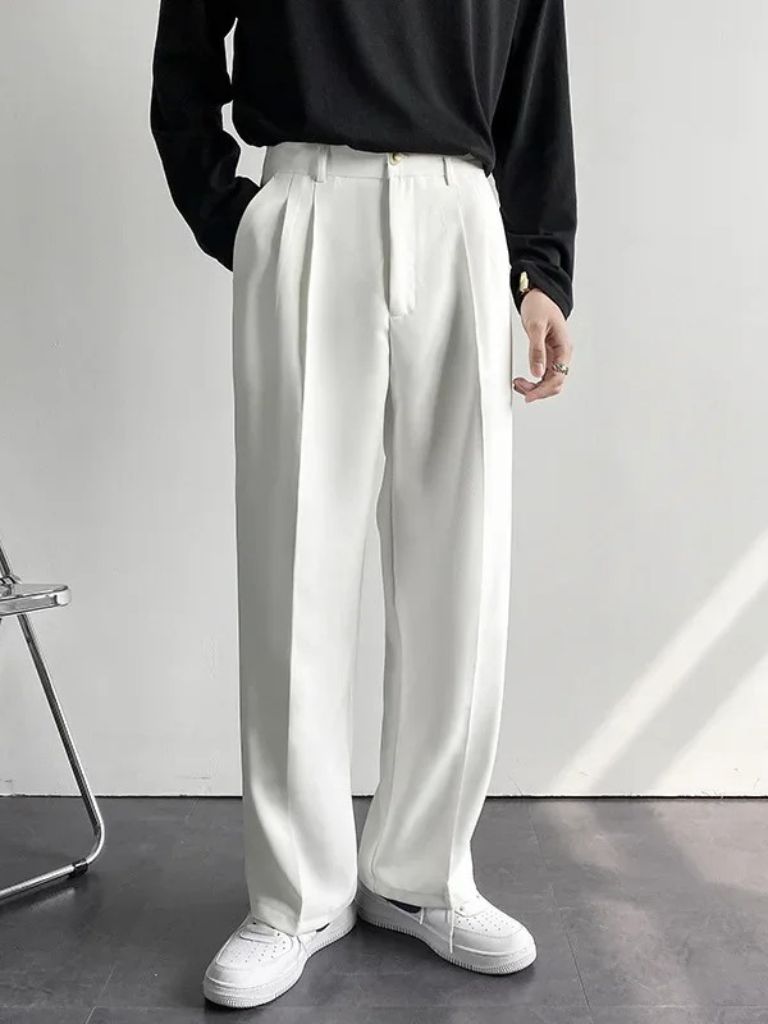 Minimalist Old Money Trousers
