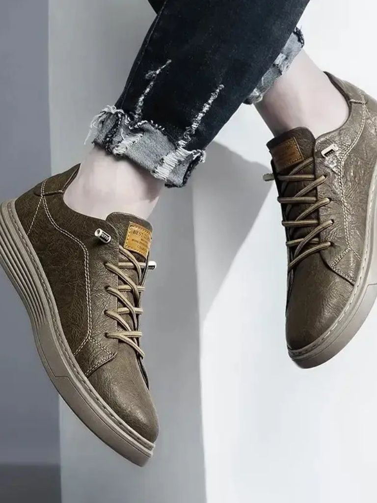 Classic Essential Leather Shoes - Cross & Crown